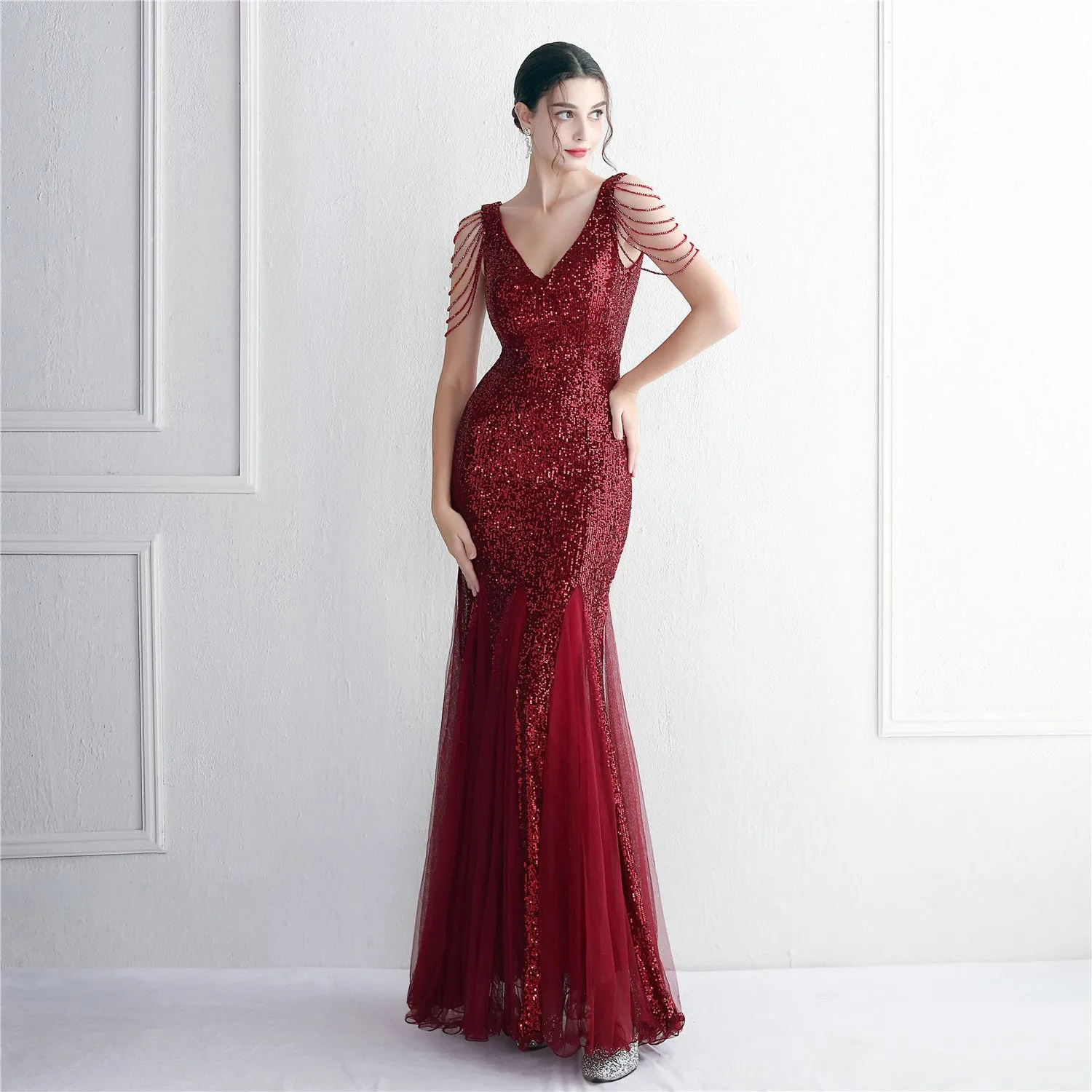 Elegant and Promising Long Sleeveless Floor Length Wedding Dress