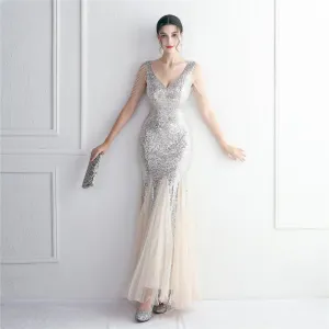 Elegant and Promising Long Sleeveless Floor Length Wedding Dress
