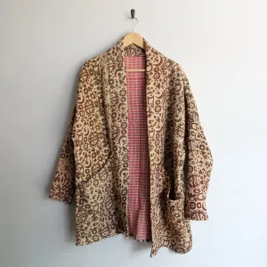 M Tan with Fun Brown Shapes Anoushka Jacket LL160