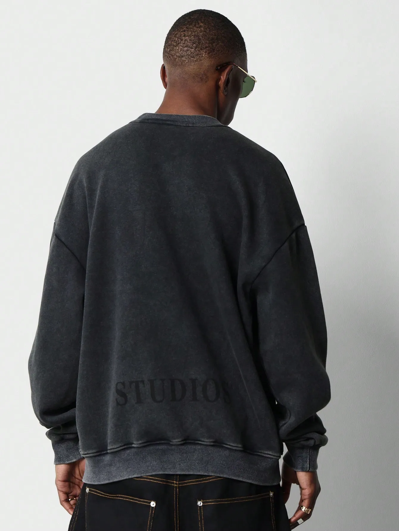 Oversized Fit Drop Shoulder Washed Sweatshirt With Print