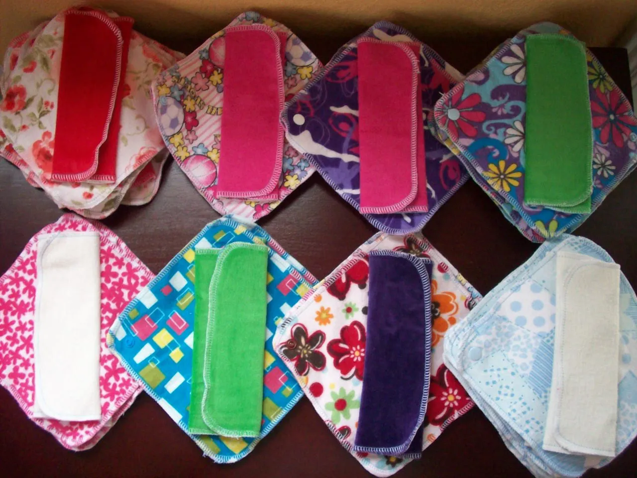Try 4 MamaBear LadyWear Quick-Dry cloth menstrual pads - Heavy, Medium, Light Flow & Daily