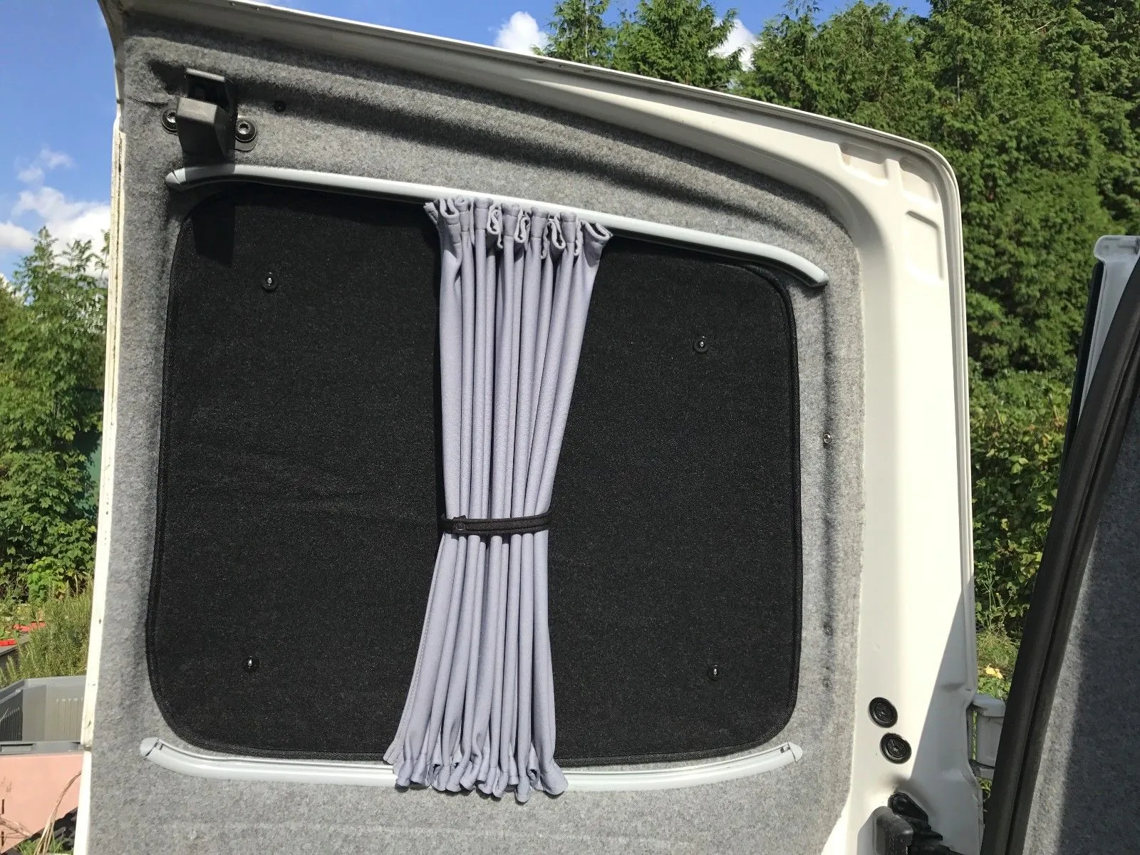 VW T6.1 - Thermal Screens