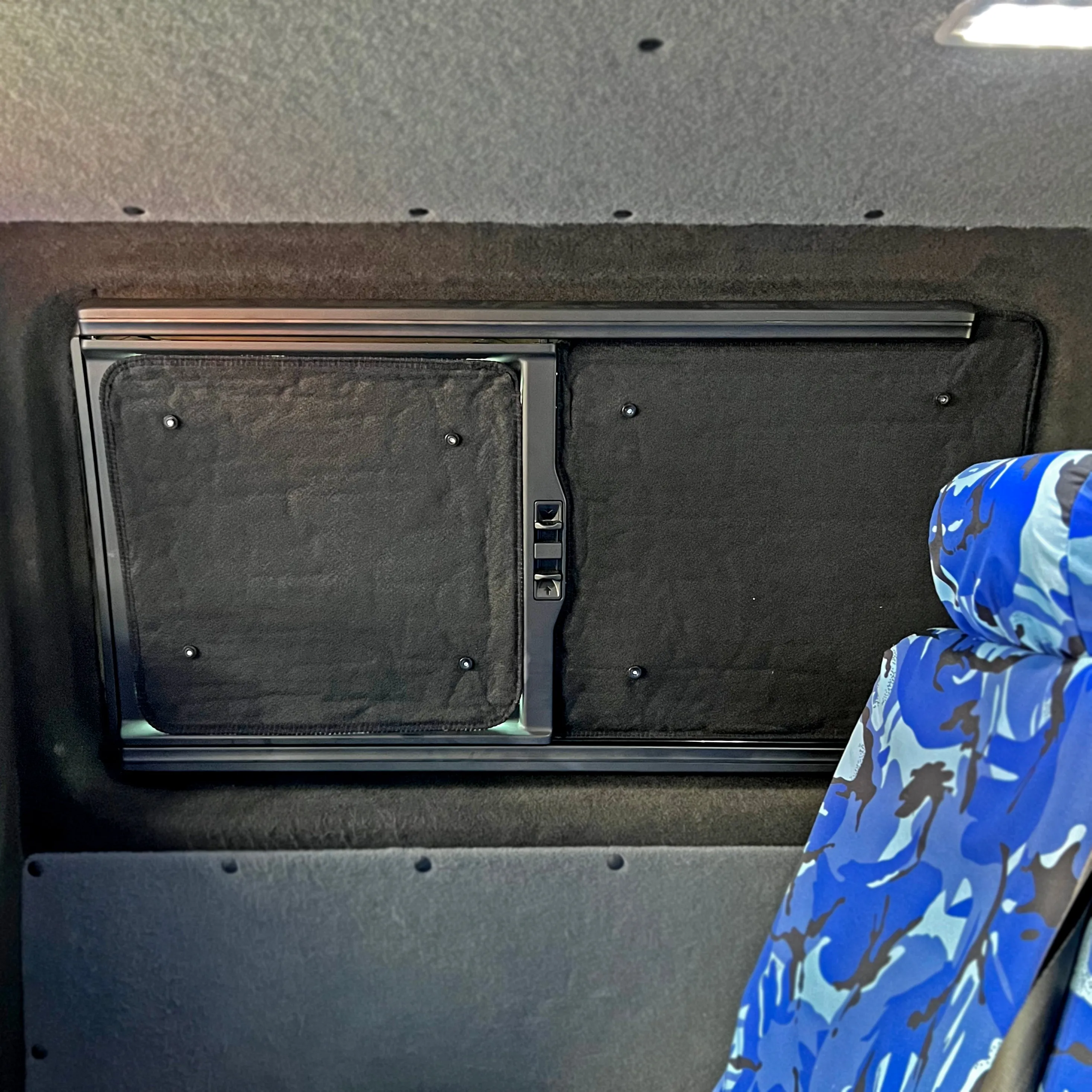 VW T6.1 - Thermal Screens