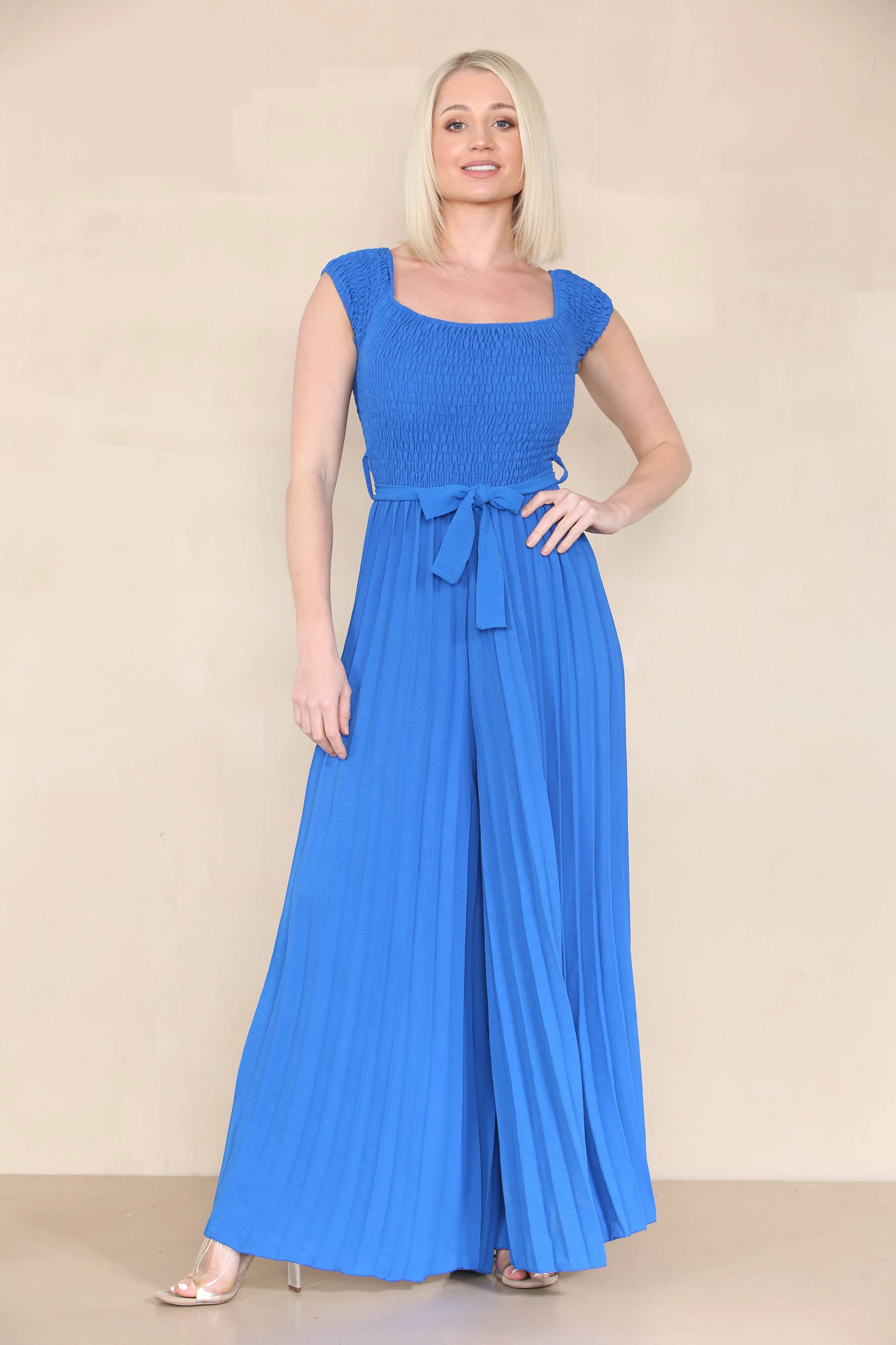 Women's Trendy Plain Off The Shoulder Waist Tie Pleated Jumpsuit