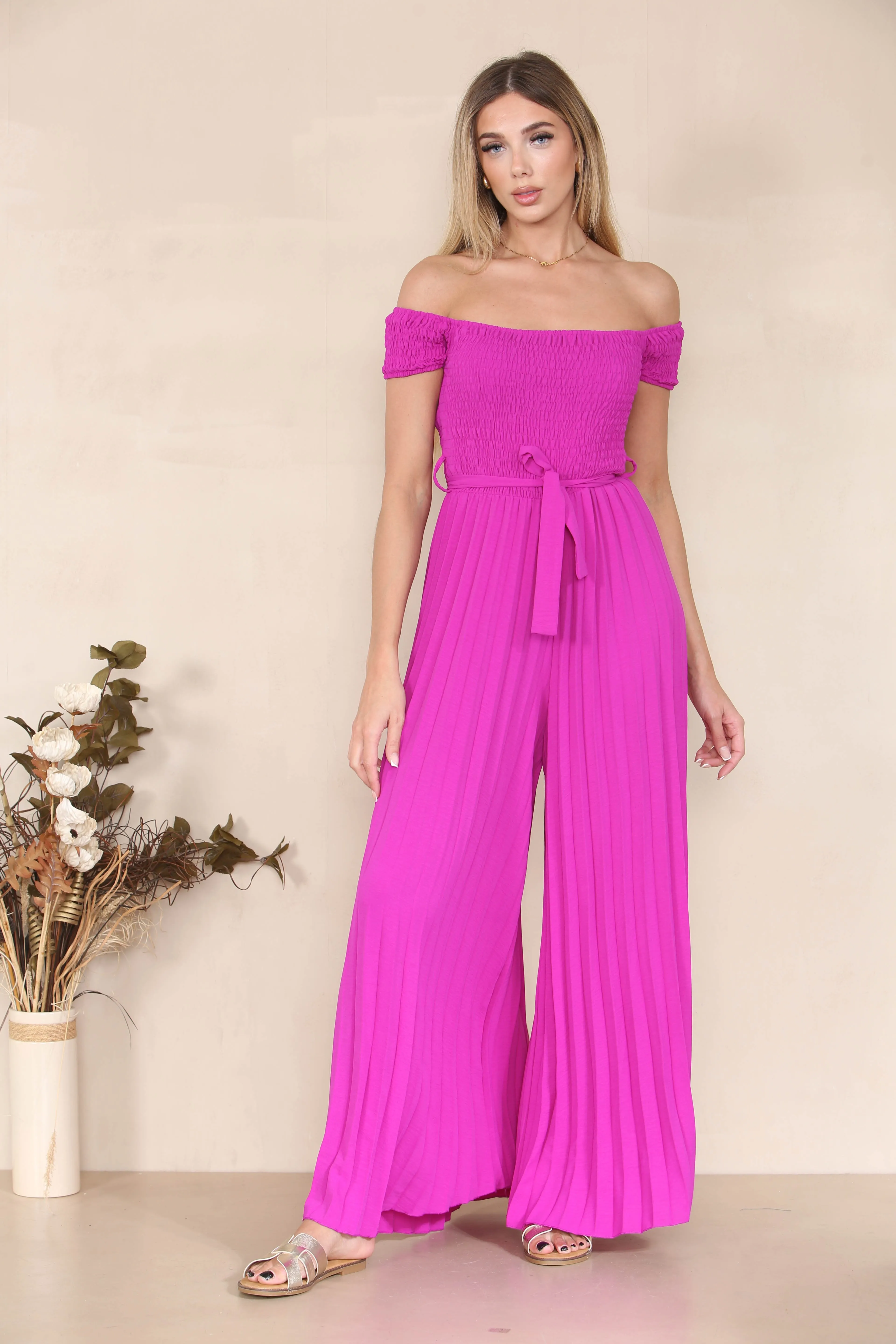 Women's Trendy Plain Off The Shoulder Waist Tie Pleated Jumpsuit